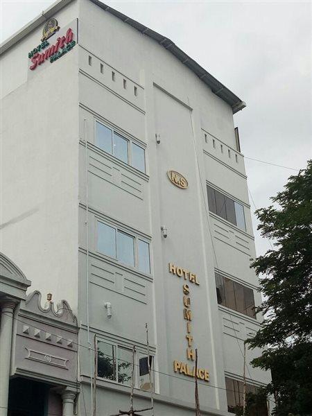 Hotel Sumith Palace Ποντισερί Εξωτερικό φωτογραφία