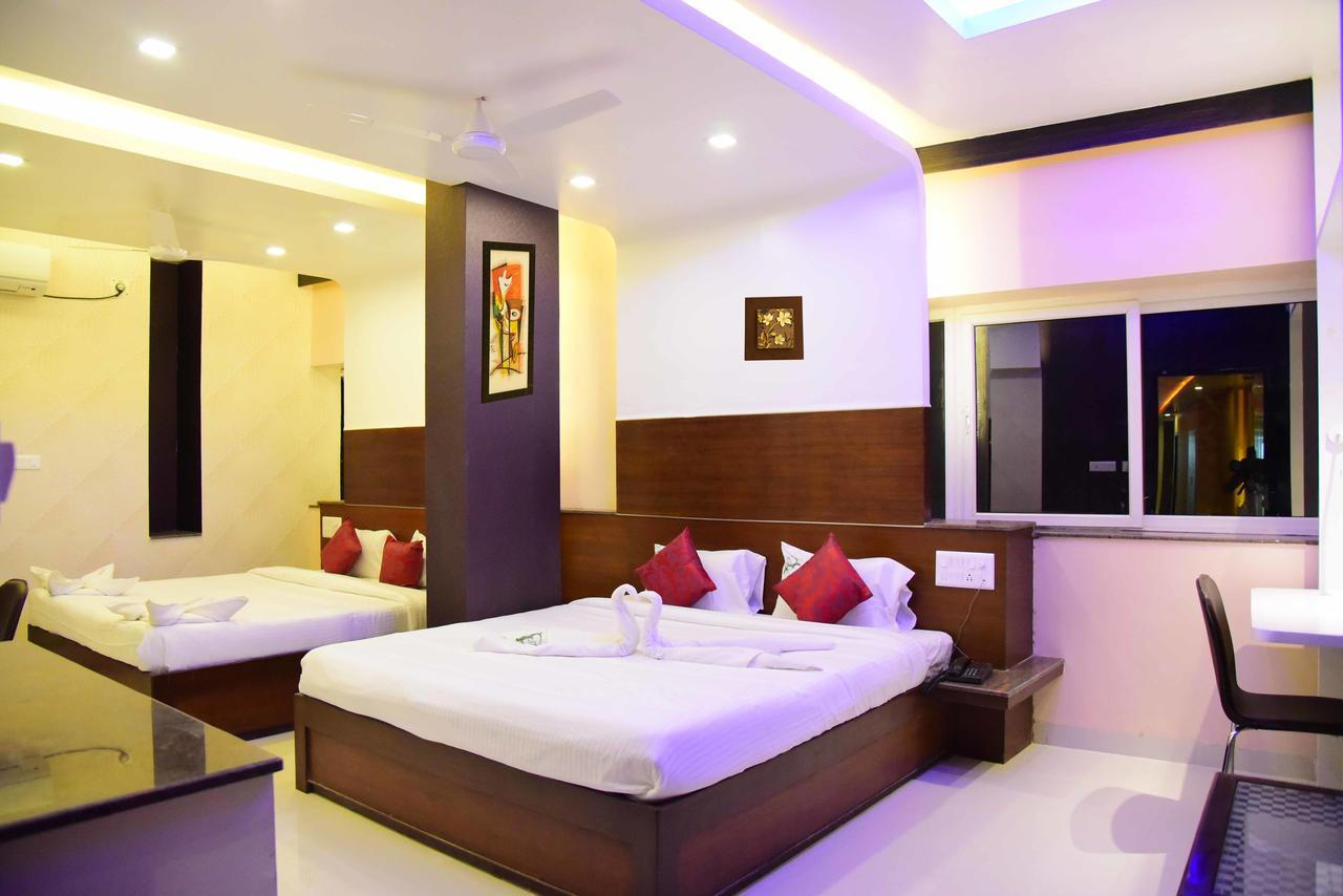 Hotel Sumith Palace Ποντισερί Εξωτερικό φωτογραφία